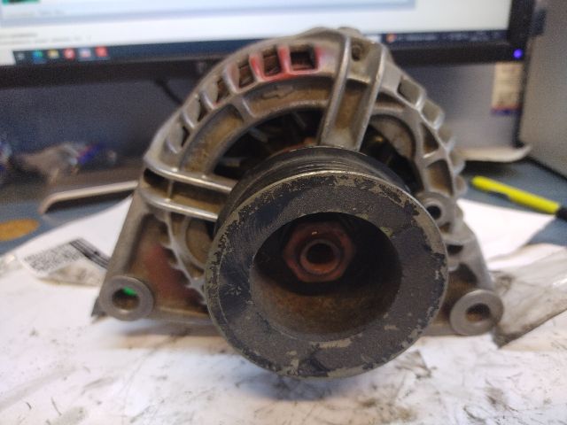 bontott IVECO DAILY Generátor