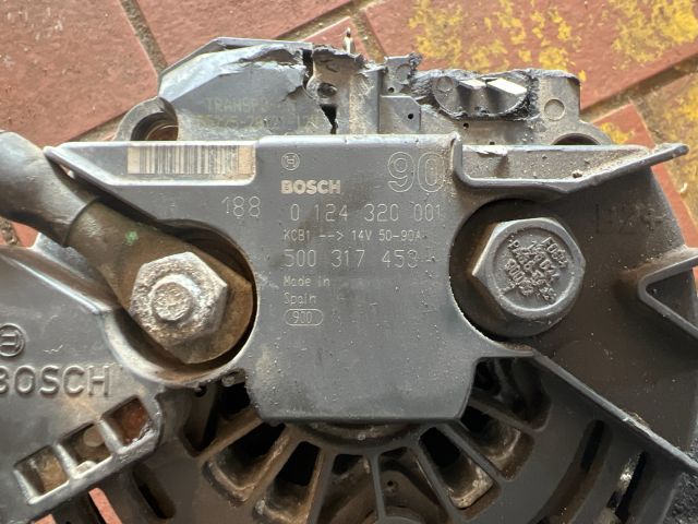 bontott IVECO DAILY Generátor