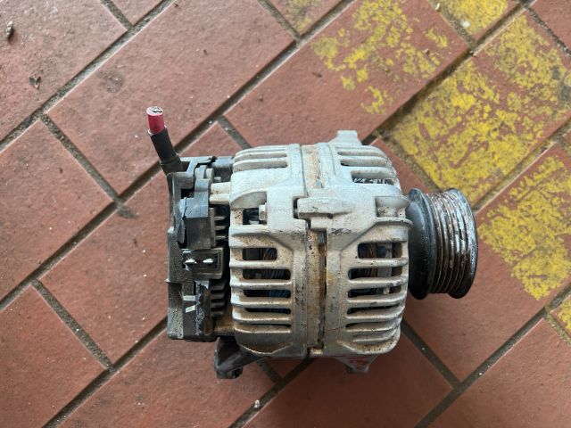 bontott IVECO DAILY Generátor