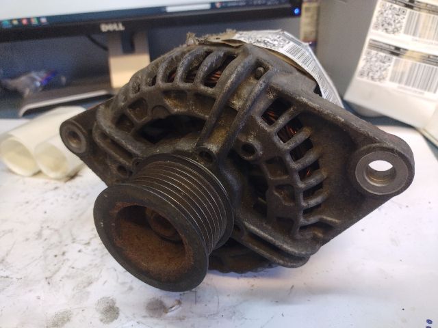 bontott IVECO DAILY Generátor