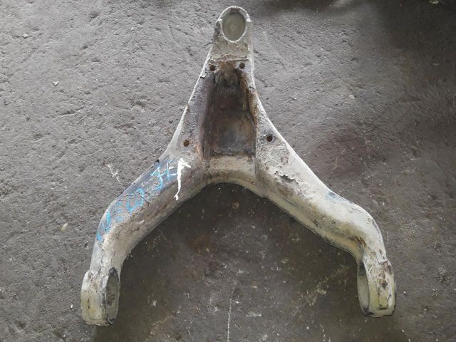 bontott IVECO DAILY Jobb első Lengőkar