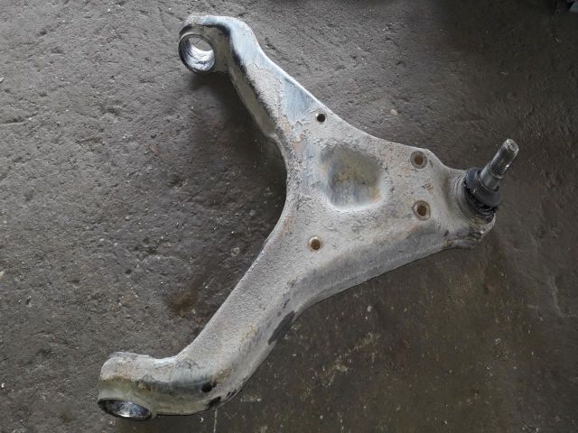 bontott IVECO DAILY Jobb első Lengőkar