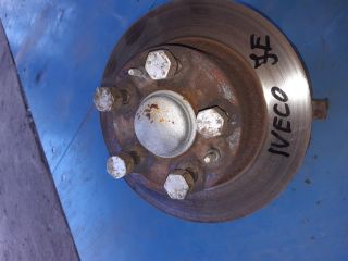 bontott IVECO DAILY Jobb első Csonkállvány Kerékaggyal