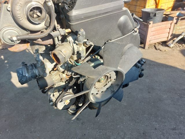 bontott IVECO DAILY Komplett Motor (Segédberendezésekkel)