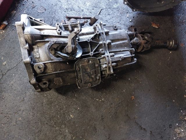 bontott IVECO DAILY Váltó (Mechanikus)