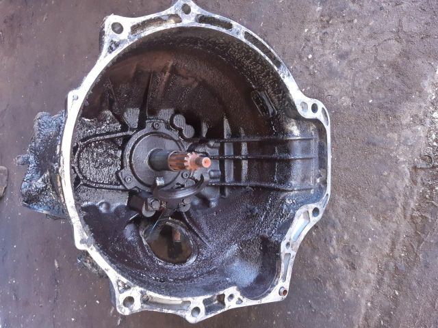 bontott IVECO DAILY Váltó (Mechanikus)