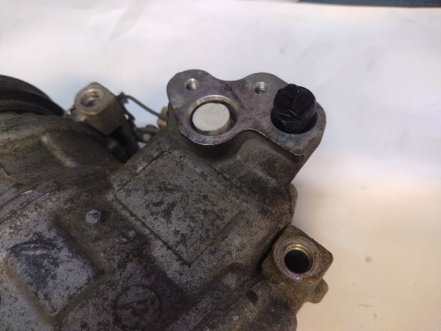 bontott IVECO DAILY Klímakompresszor