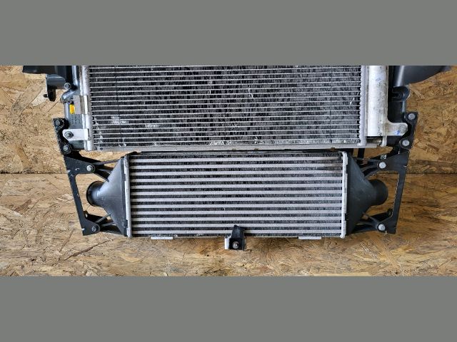 bontott IVECO DAILY Hűtő Ventilátor(ok), Radiátor(ok) Szett