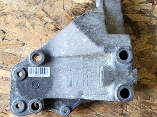 bontott IVECO DAILY Váltó Tartó Bak (Pozíciófüggetlen)