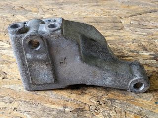 bontott IVECO DAILY Váltó Tartó Bak (Pozíciófüggetlen)