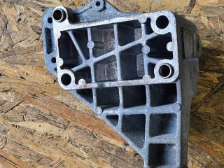 bontott IVECO DAILY Váltó Tartó Bak (Pozíciófüggetlen)