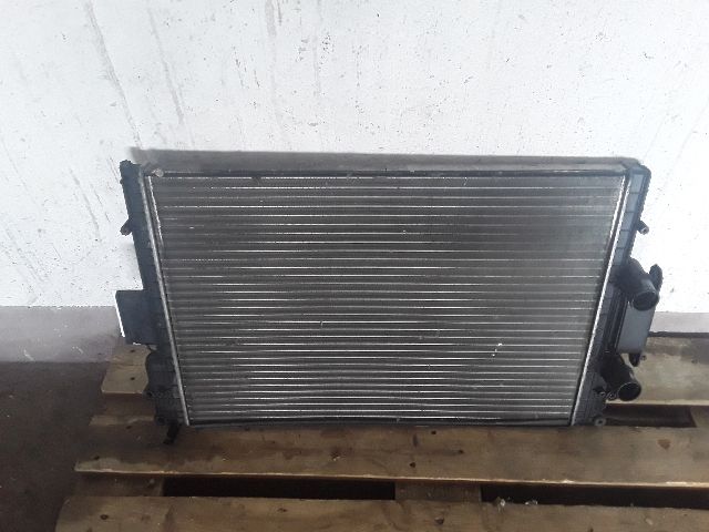 bontott IVECO DAILY Vízhűtő Radiátor (Klímás)