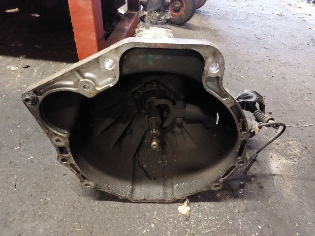 bontott IVECO DAILY Váltó (Mechanikus)