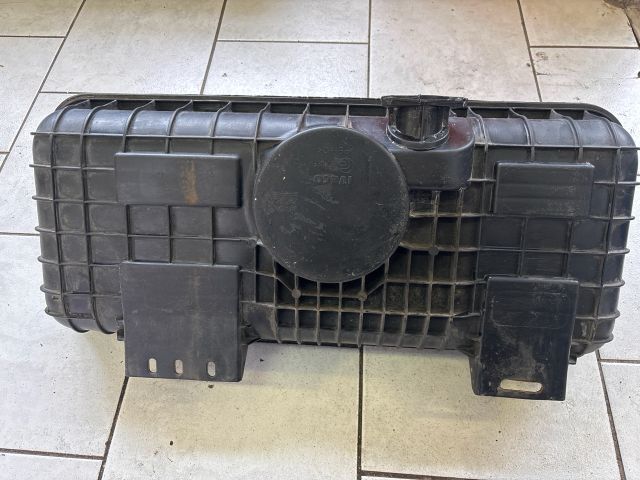 bontott IVECO DAILY AdBlue Tartály