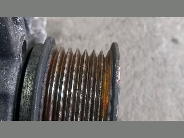 bontott IVECO DAILY Generátor