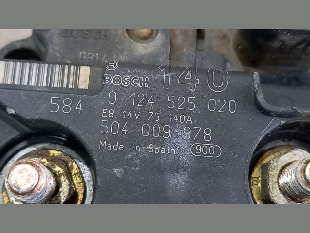 bontott IVECO DAILY Generátor