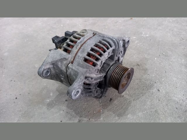 bontott IVECO DAILY Generátor