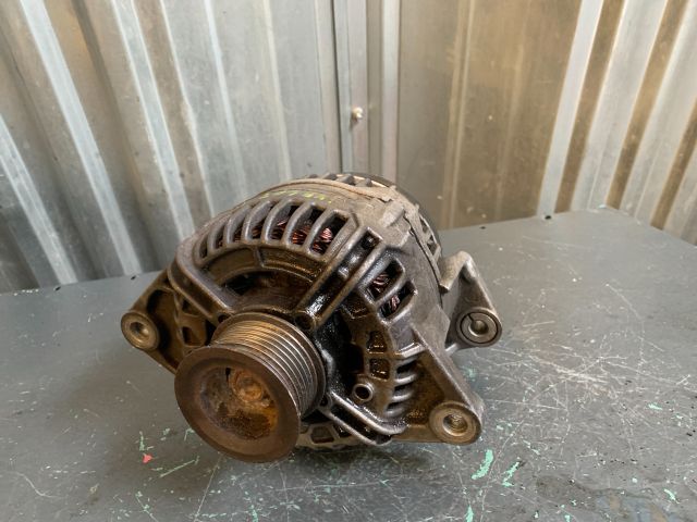 bontott IVECO DAILY Generátor