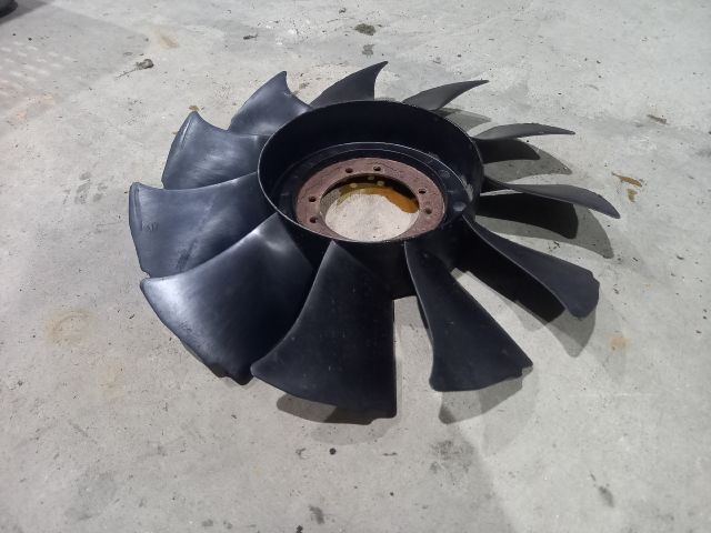 bontott IVECO DAILY Hűtőventilátor