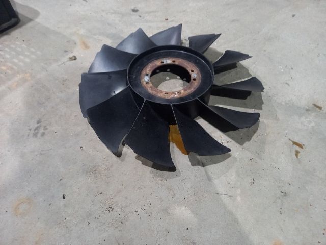 bontott IVECO DAILY Hűtőventilátor