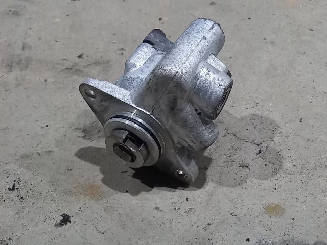 bontott IVECO DAILY Kormányszervó Motor (Hidraulikus)