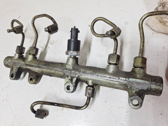 bontott IVECO DAILY Közösnyomócső