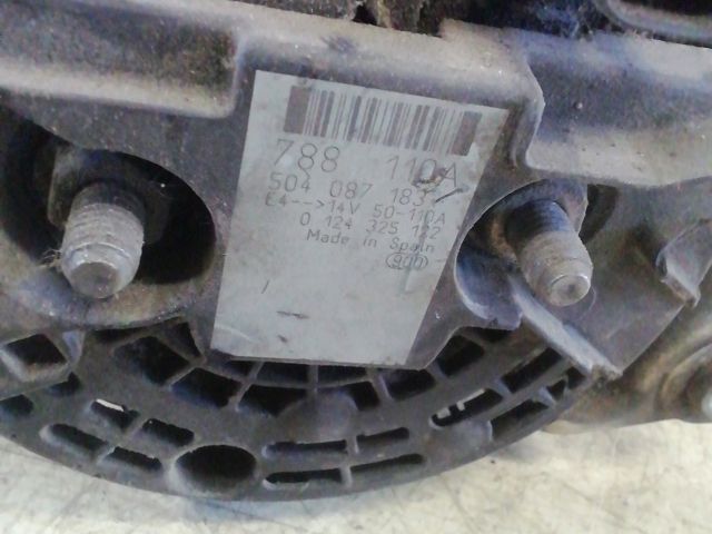 bontott IVECO DAILY Generátor