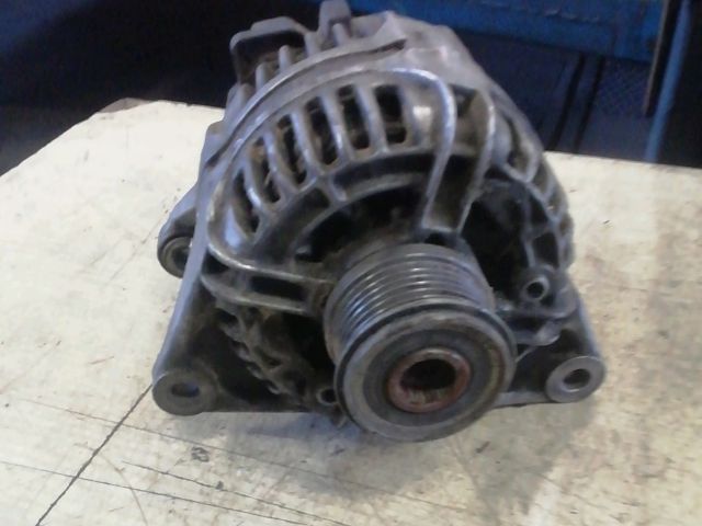 bontott IVECO DAILY Generátor