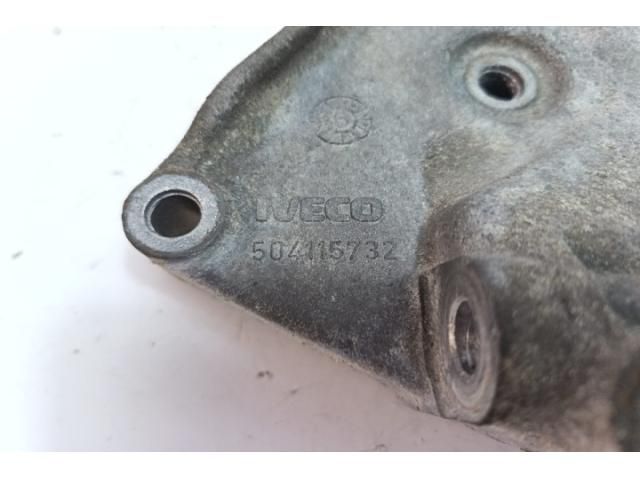 bontott IVECO DAILY Generátor Tartó Bak