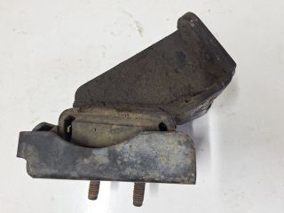 bontott IVECO DAILY Motor Tartó Bak Jobb