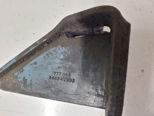 bontott IVECO DAILY Motor Tartó Bak (Pozíciófüggetlen)