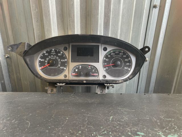 bontott IVECO DAILY Kilométeróra