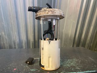 bontott IVECO DAILY Üzemanyag Szivattyú