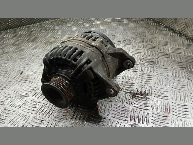 bontott IVECO DAILY Generátor