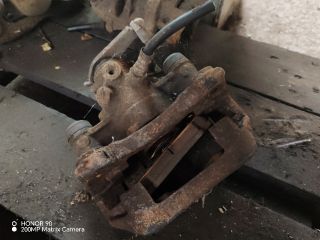 bontott IVECO DAILY Bal hátsó Féknyereg Munkahengerrel