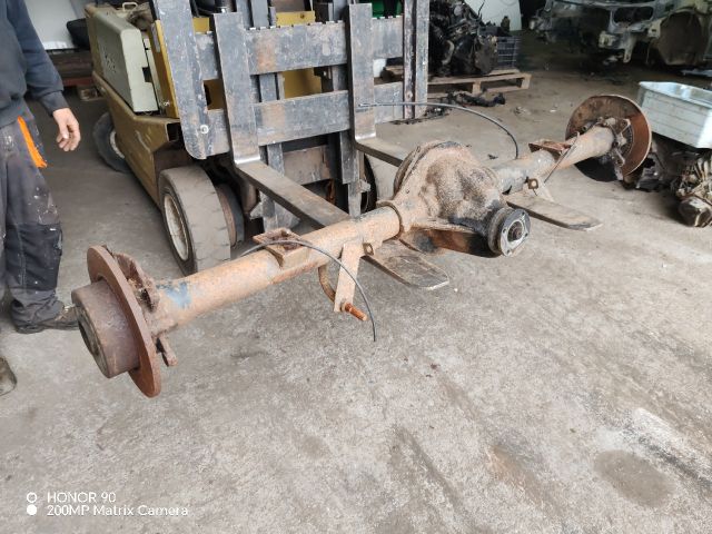 bontott IVECO DAILY Hátsó Híd (Tárcsafékes)