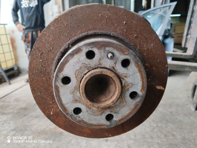 bontott IVECO DAILY Hátsó Híd (Tárcsafékes)