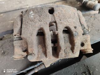 bontott IVECO DAILY Jobb első Féknyereg Munkahengerrel