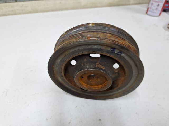 bontott IVECO DAILY Főtengely Szíjtárcsa