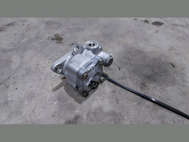 bontott IVECO DAILY Kormányszervó Motor (Hidraulikus)