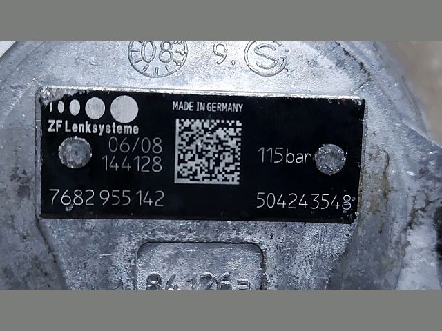 bontott IVECO DAILY Kormányszervó Motor (Hidraulikus)