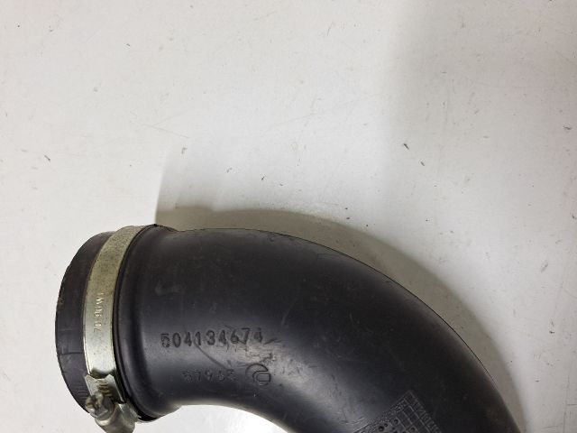 bontott IVECO DAILY Légbeömlő Cső