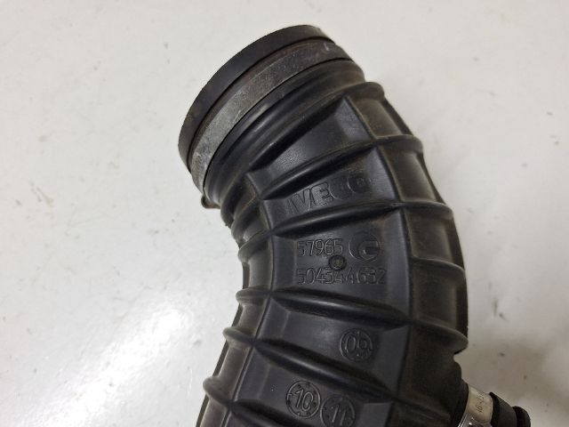 bontott IVECO DAILY Légbeömlő Cső