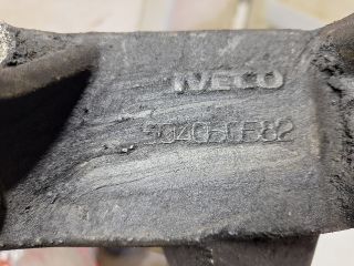 bontott IVECO DAILY Motor Tartó Bak Bal