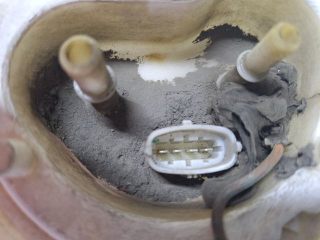 bontott IVECO DAILY Üzemanyag Szivattyú