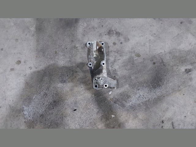 bontott IVECO DAILY Váltó Tartó Bak (Pozíciófüggetlen)