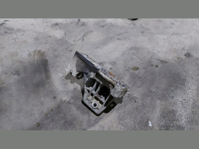 bontott IVECO DAILY Váltó Tartó Bak (Pozíciófüggetlen)