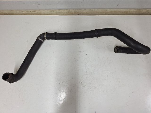 bontott IVECO DAILY Vízhűtő Cső Felső