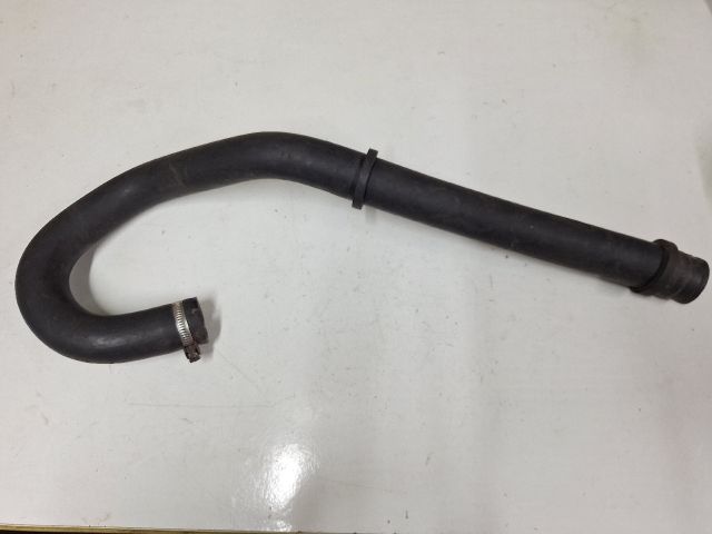 bontott IVECO DAILY Vízhűtő Cső Felső