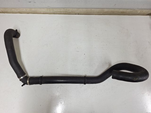 bontott IVECO DAILY Vízhűtő Cső Felső